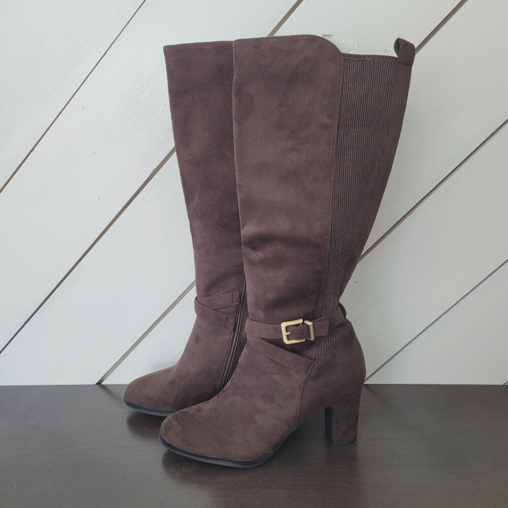 NEW White Mountain Teals Size 9.5 Brown Knee-High Heeled Boots Faux Suede - Picture 2 of 14